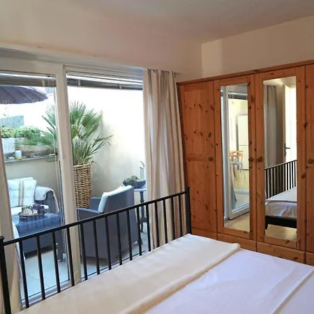 Oh La La - Terrace Apartment